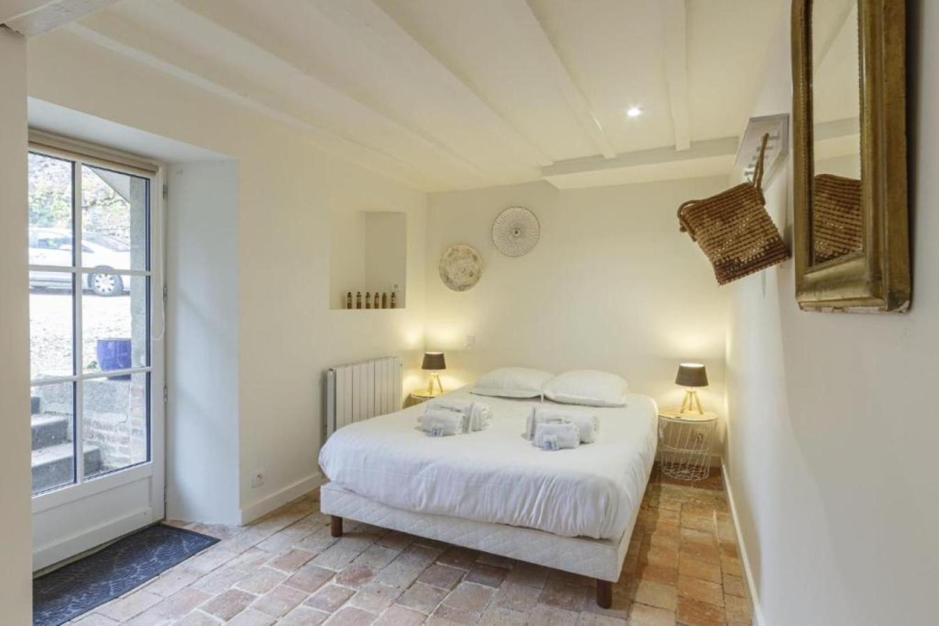 Apartment Un Toit Sous Les Ifs