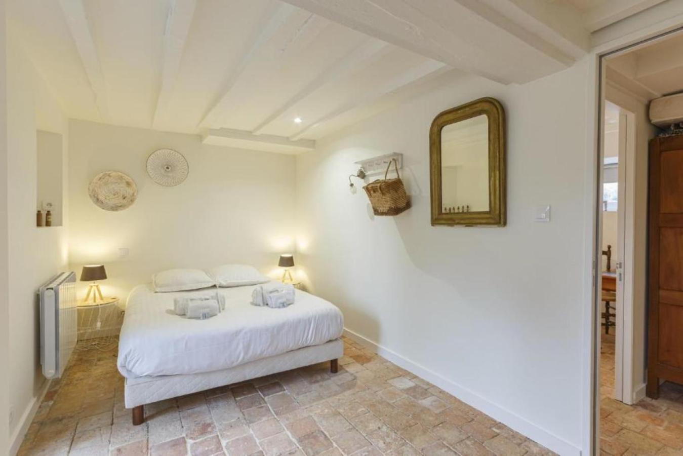 Un Toit Sous Les Ifs Appartement